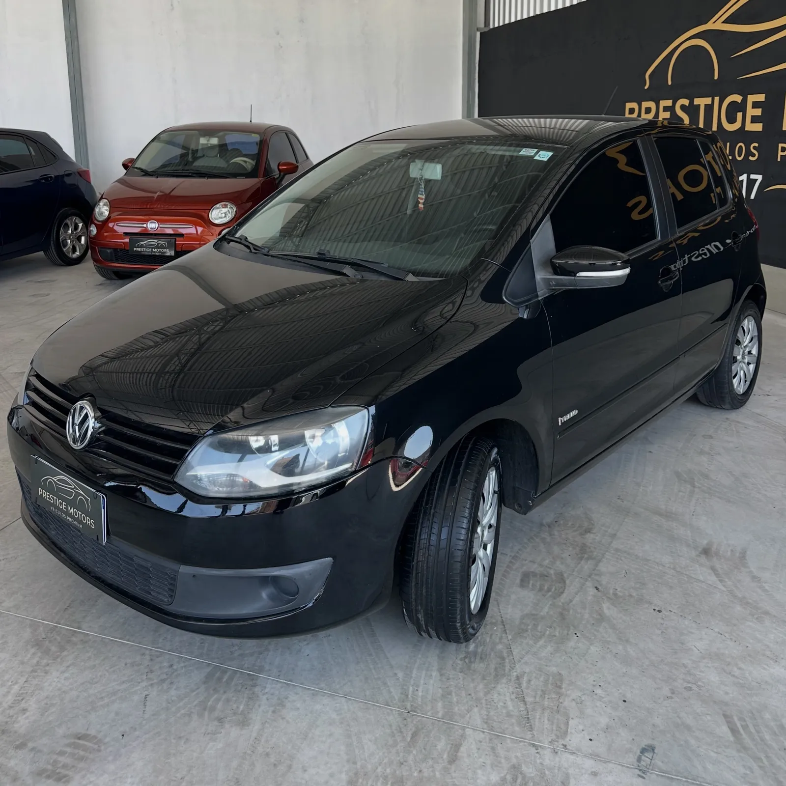 Volkswagen Fox 1.6 Mi I Motion Total Flex 8V 5p 2013 — foto 3