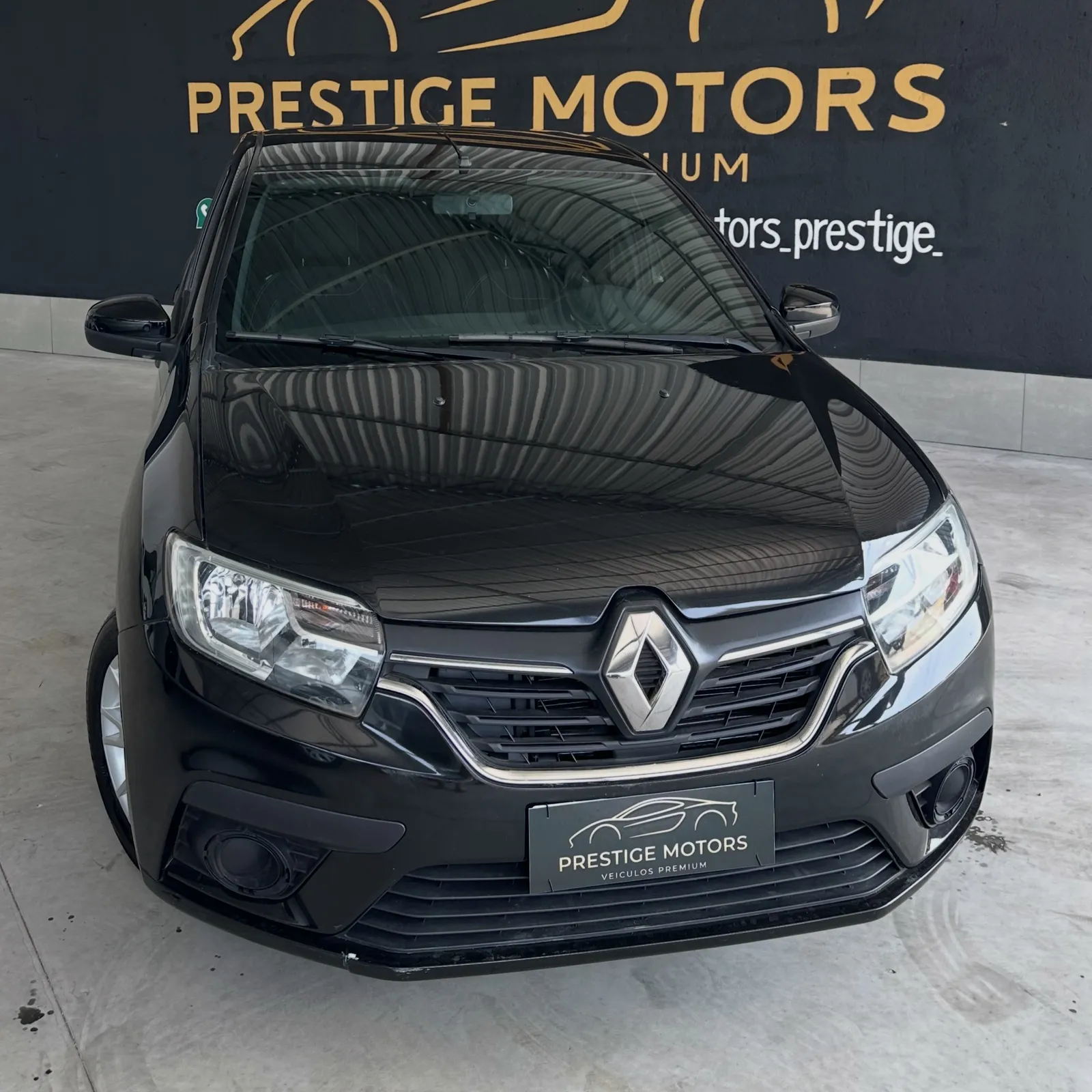 Renault Logan Zen Flex 1.0 12V 4p Mec. 2023