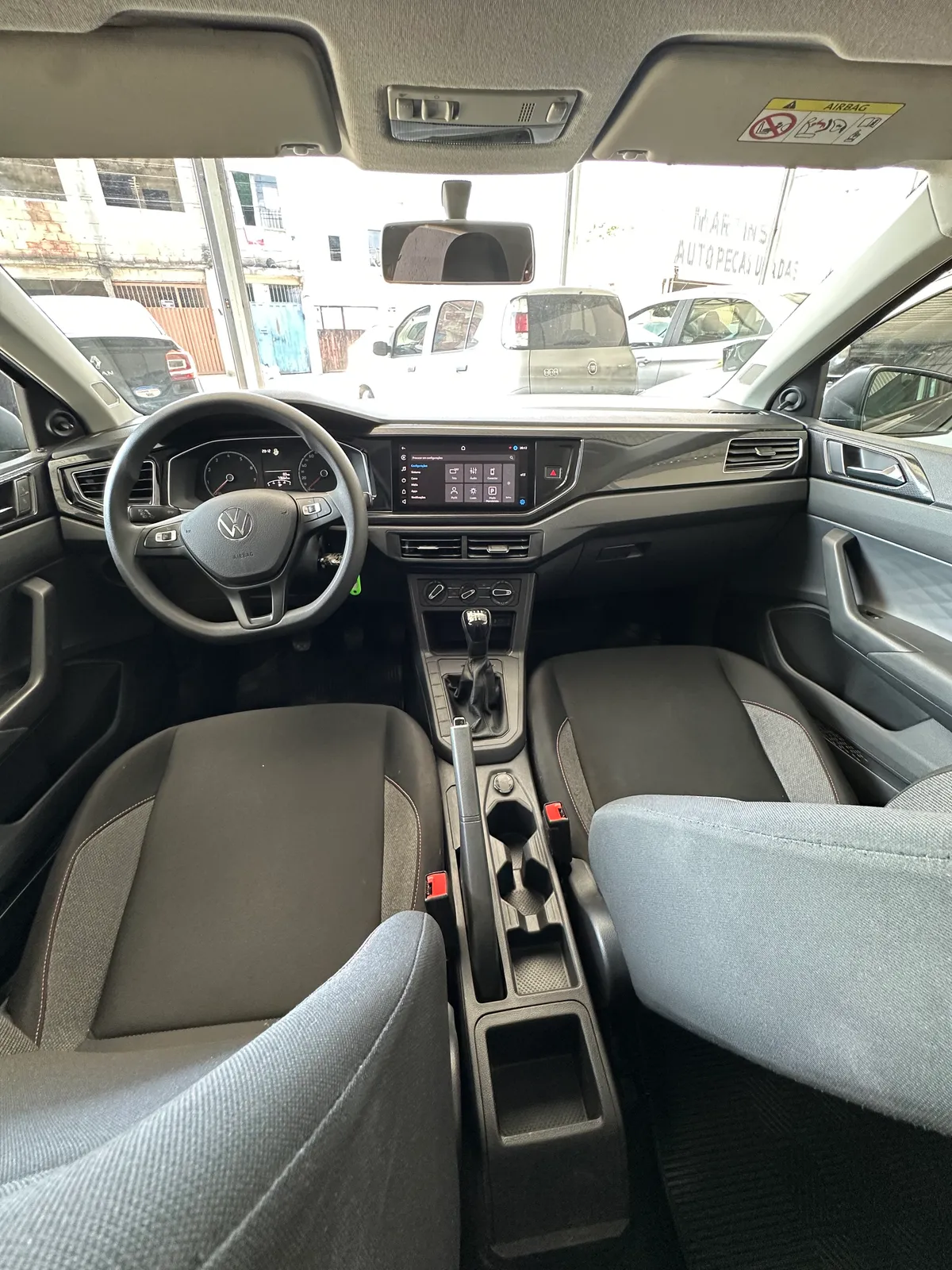Volkswagen Polo Track 1.0 Flex 12V 5p 2025 — foto 5