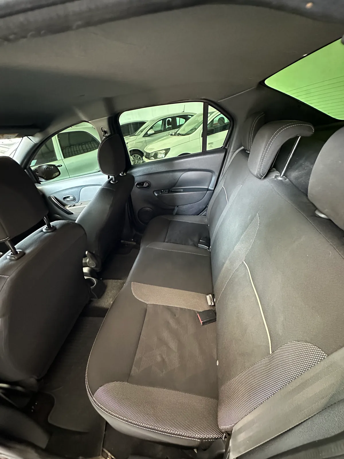 Renault Logan Zen Flex 1.0 12V 4p Mec. 2023 — foto 5